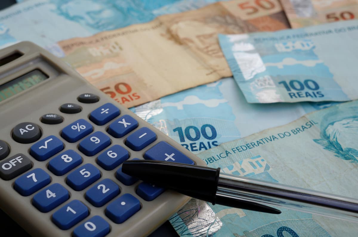 Salário mínimo tem alta de 6,79% e impacta aposentadorias do INSS