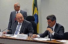 Comissão aprova regras de aplicação da Emenda das Domésticas