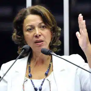 Governo cede e aceita negociar mudanças no fator previdenciário