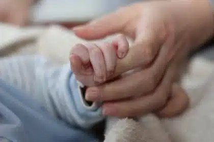 TRF1: Segurada desempregada tem direito ao salário-maternidade