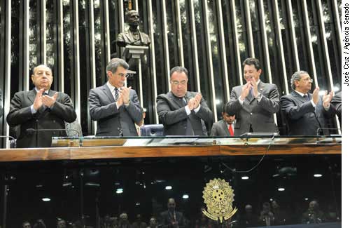 Congresso promulga emenda que cria novos tribunais federais
