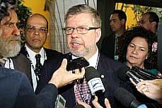 Relações Exteriores aprova acordo na área previdenciária com a França