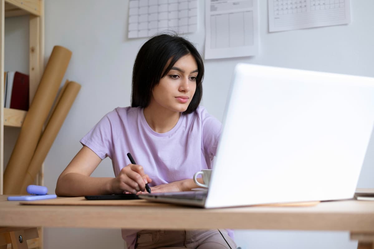 É válido o trabalho do adolescente perante o INSS? Veja o que diz a lei!