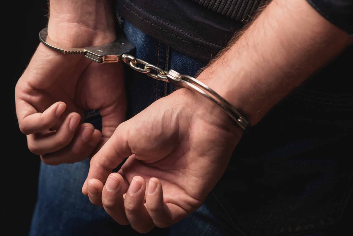 Justiça obriga homem condenado por feminicídio a ressarcir o INSS