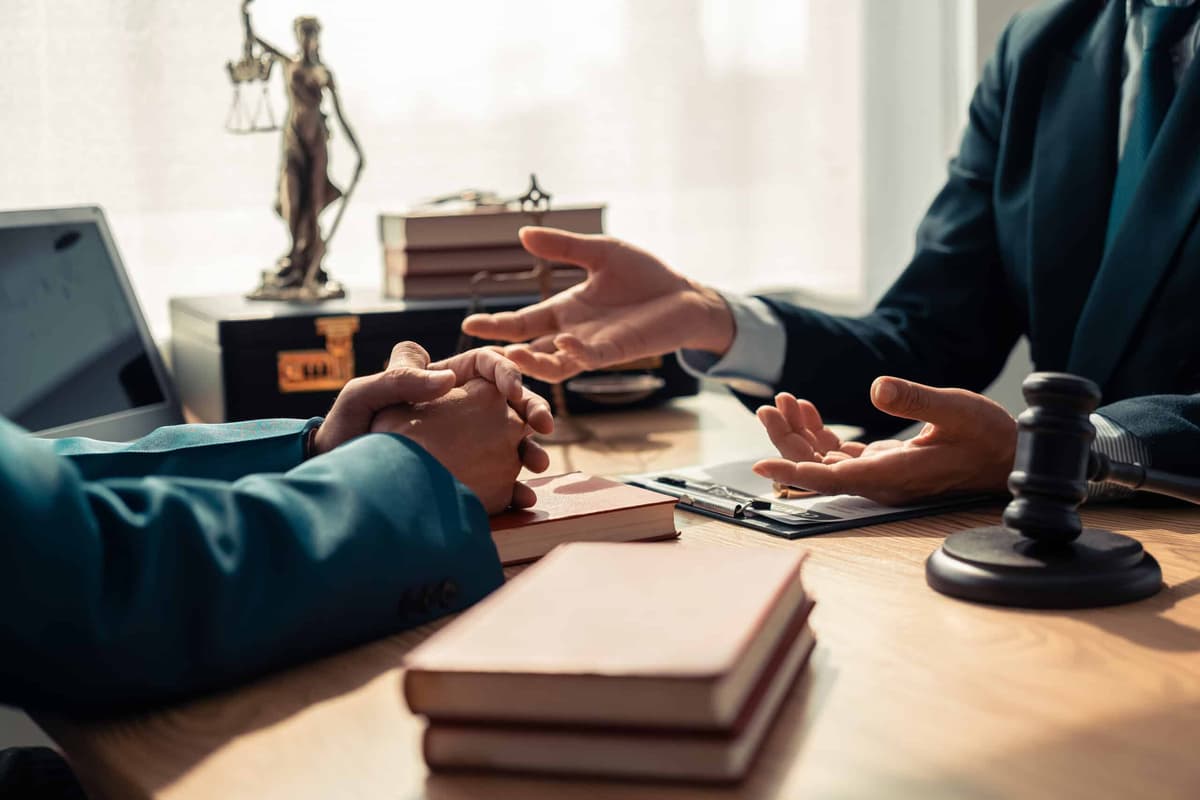 Advocacia predatória: como identificar e quais as consequências